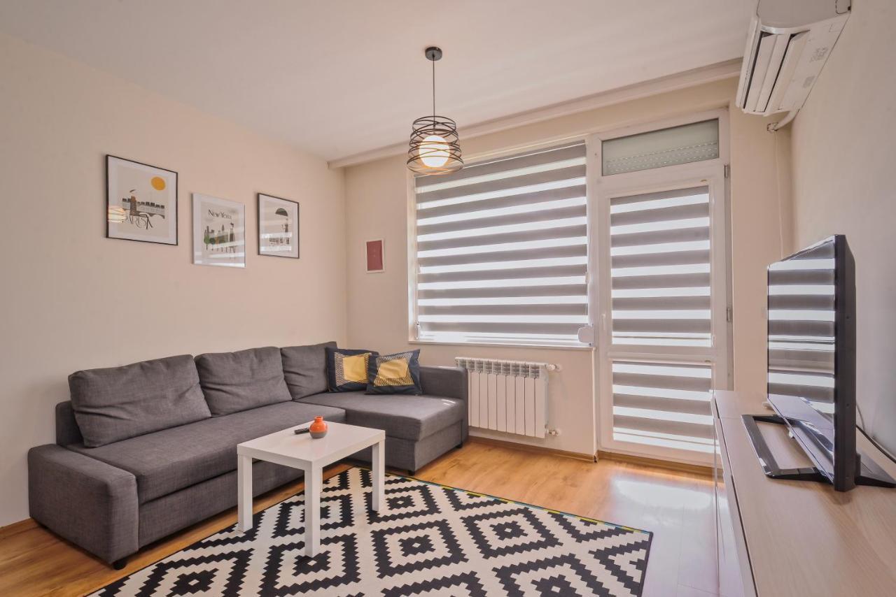 Vitosha View One Bedroom Apartment By Flat Mаnager София Екстериор снимка
